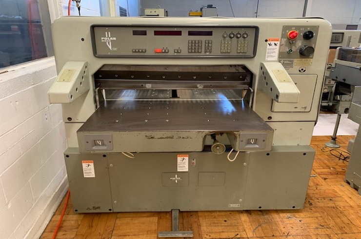 Used Polar 36" 92 EMC  Paper Cutter Thumnbail Photo Three
