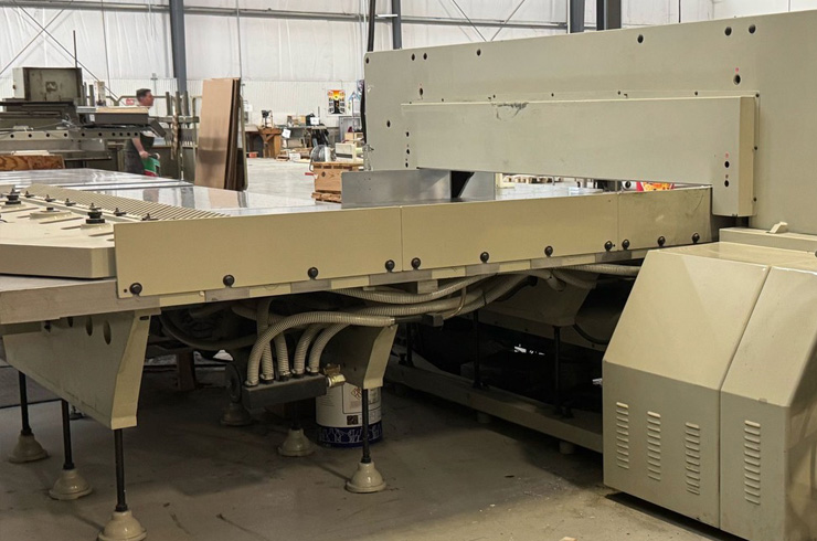 Used Saber 90" XXL Paper Cutter Thumnail Photo Eight