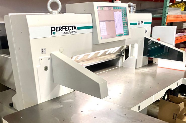 Used Perfecta 36" 92 TS Paper Cutter Thumnail Photo Three