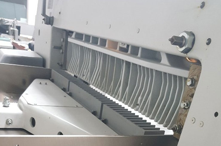 Used Polar  45" 115 ED Paper Cutter Thumnbail Photo Three