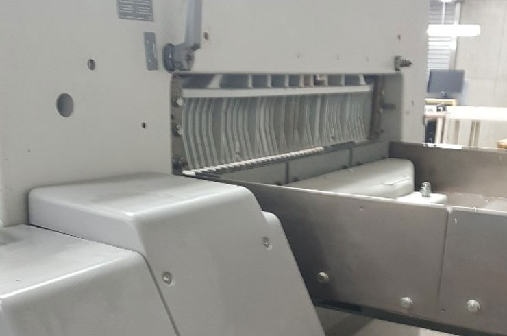 Used Polar  45" 115 ED Paper Cutter Thumnail Photo Seven
