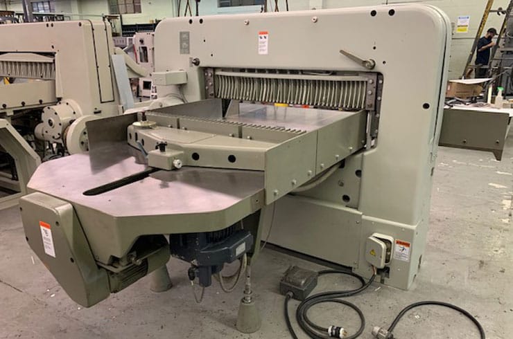 Used Polar 45" 115 EMC Paper Cutter Thumbnail Photo Four