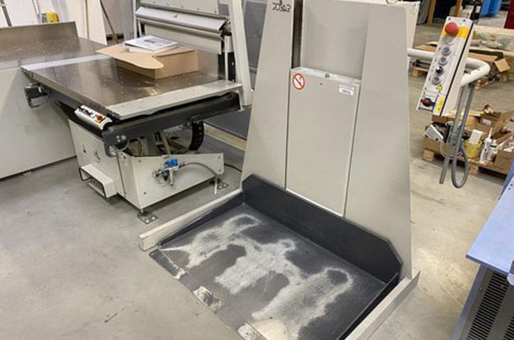 Used Polar 45" N115- AT Cutting System Thumnbail Photo Three