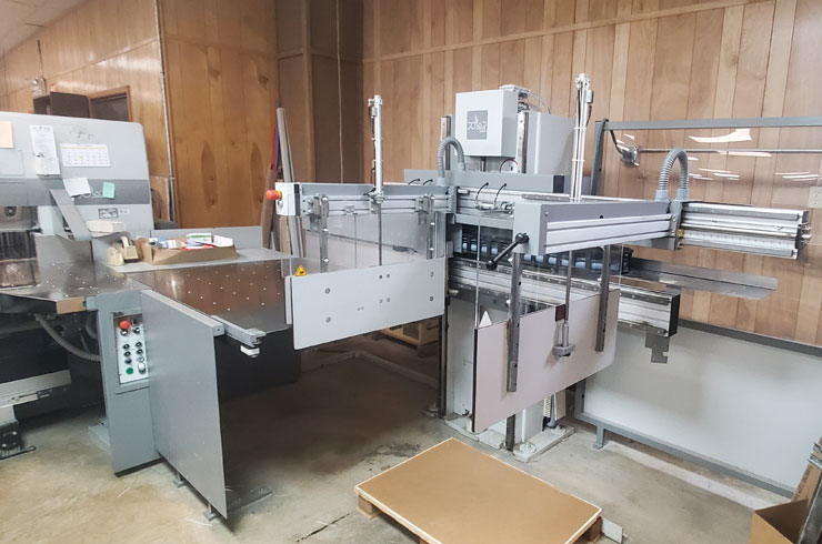 Used Polar 54" 137 XT-AT Cutting System Thumnail Photo Eight