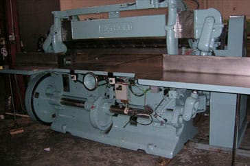 Used 65" Harris Seybold Paper Cutter 65 12Z Machine